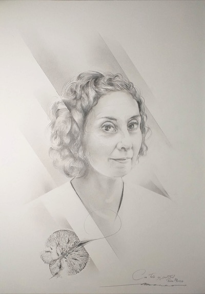 Retrato femenino a grafito